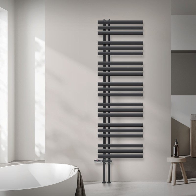 Badheizkörper Mittelanschluss 500x1600 mm Anthrazit mit Boden Anschlussgarnitur LuxeBath Badheizkörper Mittelanschluss 500x1600 mm Anthrazit mit Boden Anschlussgarnitur LuxeBath