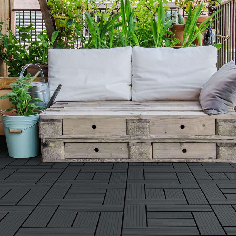WPC Terrassenfliesen 30x30 cm 55er Set für 5m² Anthrazit in Holzoptik Mosaik mit Drainage und Klicksystem