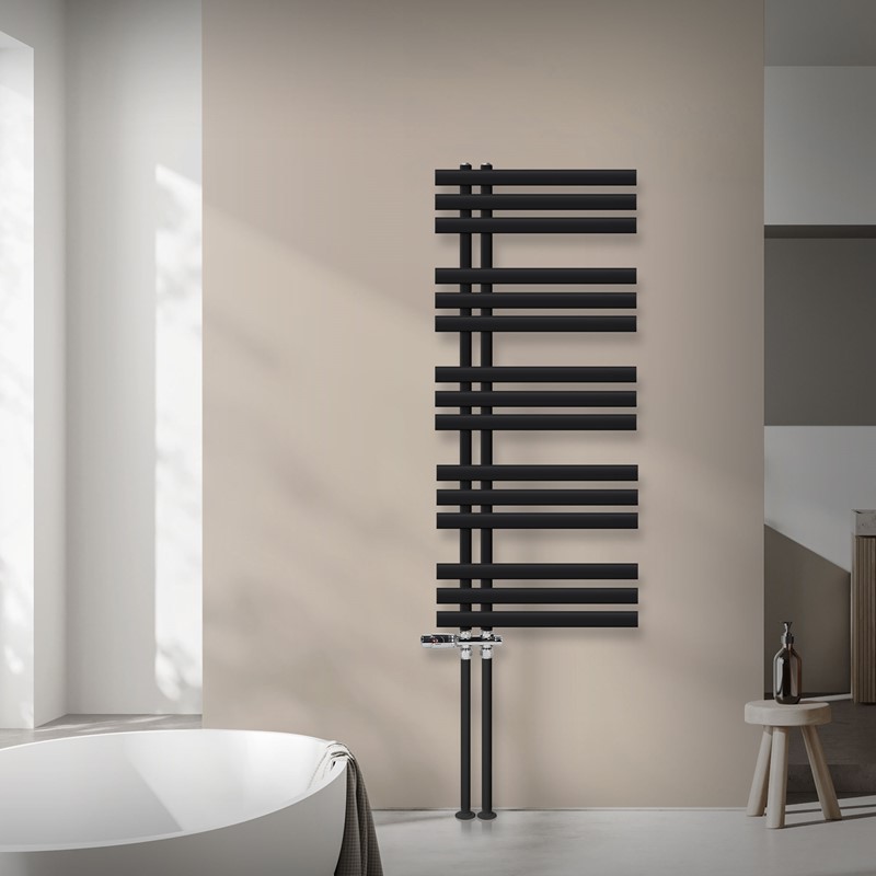 Badheizkörper Mittelanschluss 500x1200 mm Schwarz matt mit Boden Thermostatventil LuxeBath Badheizkörper Mittelanschluss 500x1200 mm Schwarz matt mit Boden Thermostatventil LuxeBath