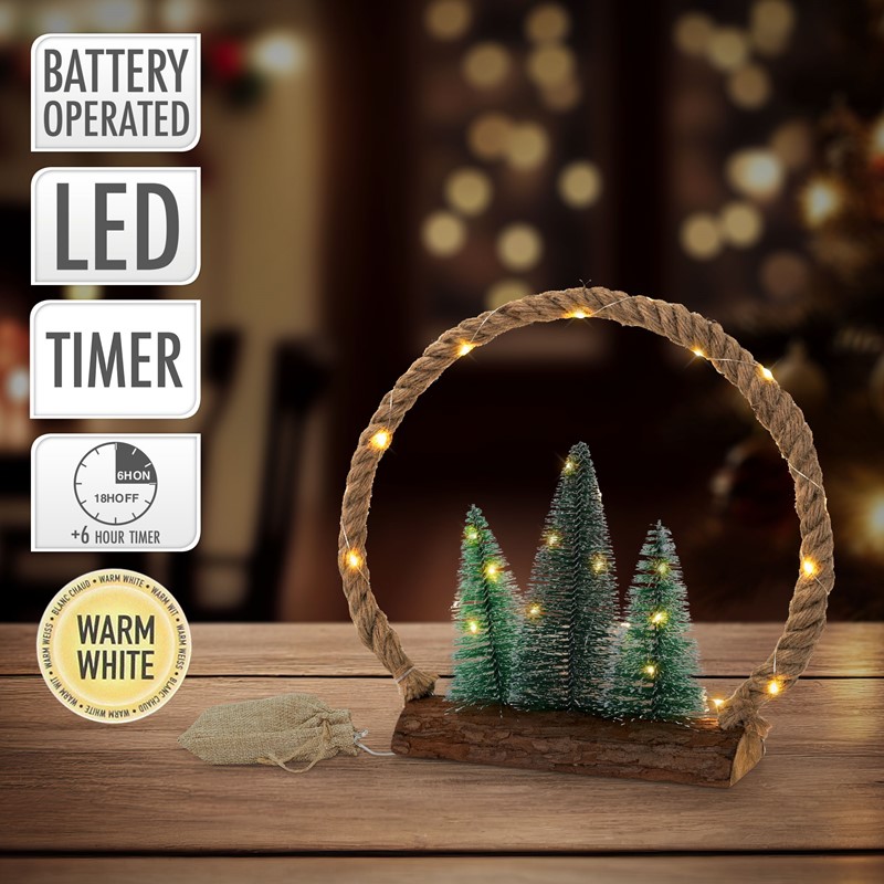 LED Jute Kreis 34x30x7.5 cm aus Seil mit 30 warmweißen LEDs 3 Tannen Jutesäckchen Batterien Timer LED Jute Kreis 34x30x7.5 cm aus Seil mit 30 warmweißen LEDs 3 Tannen Jutesäckchen Batterien Timer