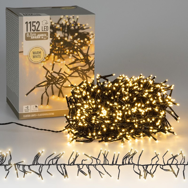 Cluster Lichterkette LED 8,5m, 1152 LEDs Warmweiß, 8 Leuchtmodi IP44 Innen/Außen Cluster Lichterkette LED 8,5m, 1152 LEDs Warmweiß, 8 Leuchtmodi IP44 Innen/Außen