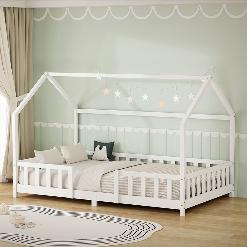 Kinderbett Hausbett 120x200 cm aus Kiefernholz Weiß mit Rausfallschutz Dach und Lattenrost Holzbett ML-Design